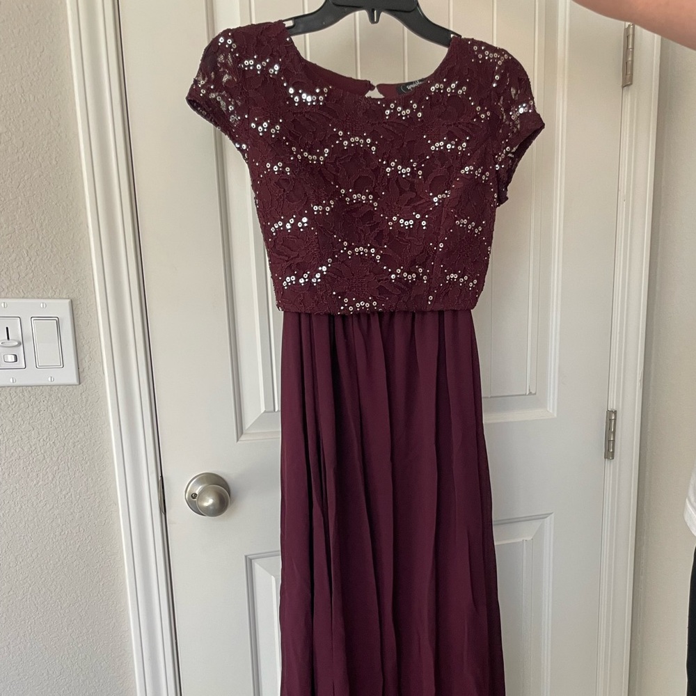 Two piece prom dress. Size 5.
